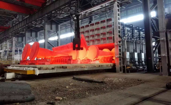 購(gòu)買天然氣鍛造爐要考慮哪些方面?