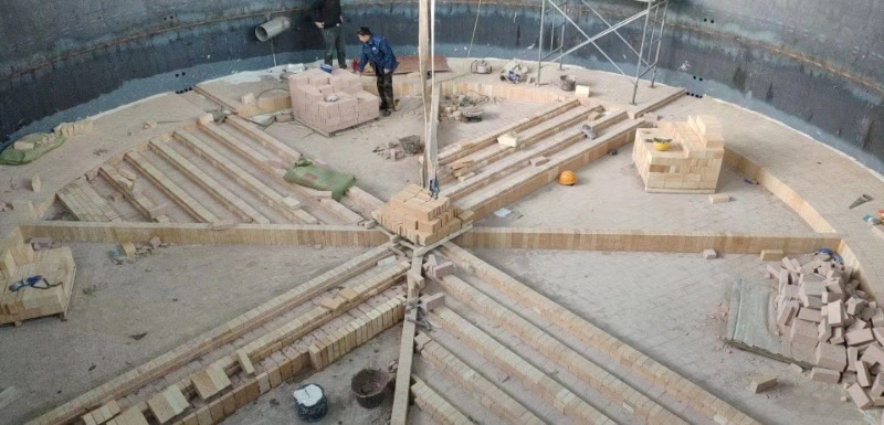 大型井式爐施工現(xiàn)場